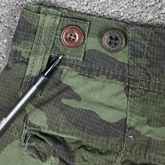 American Eagle Classic Camo Cargo Shorts Men's 33 Green Ripstop - Picture 4 of 12